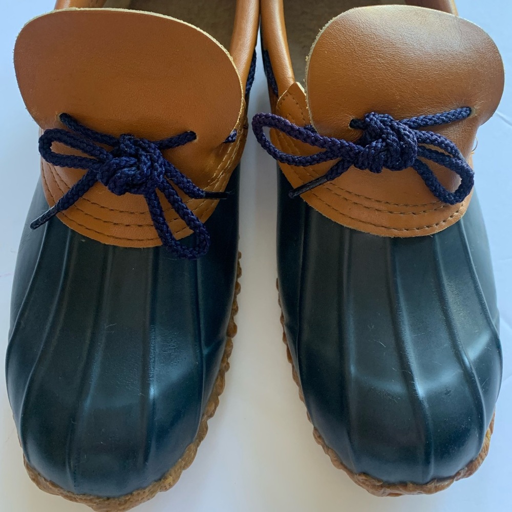 Vintage Sporto Ladies Duck Shoes, size 6